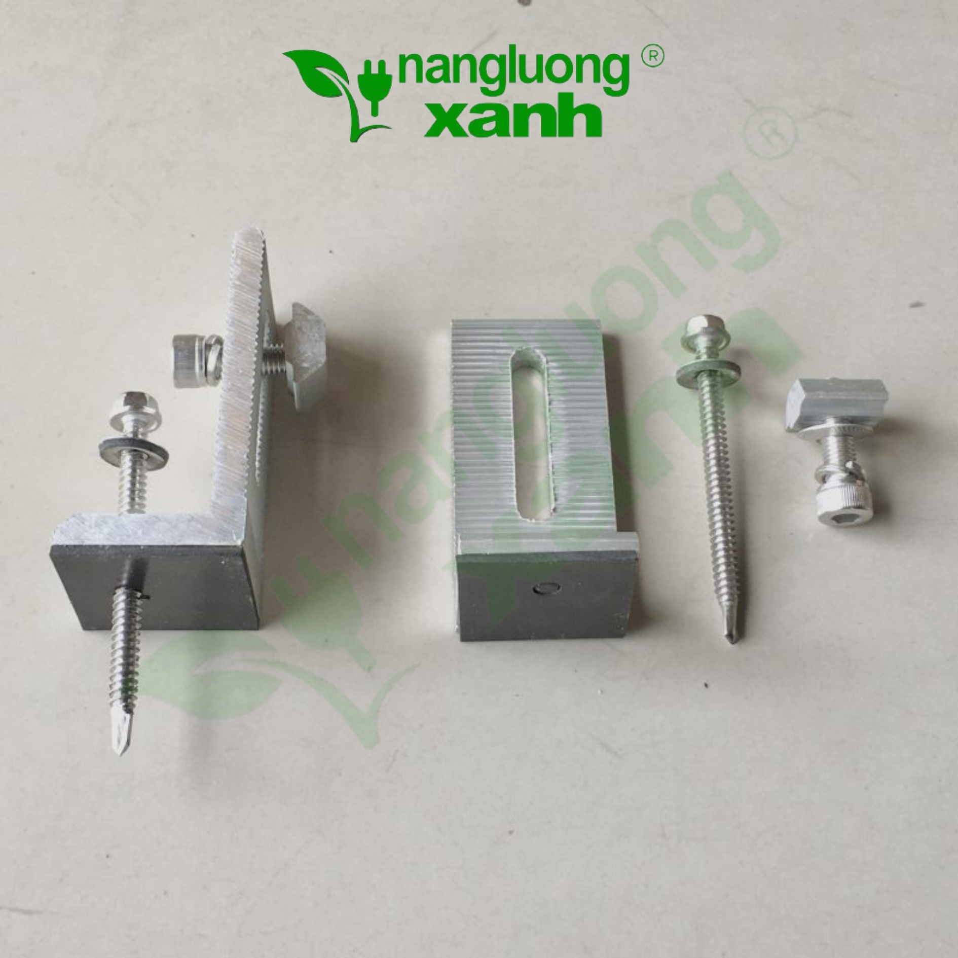 POSTER DÁN ĐẰNG TRƯỚC (18)